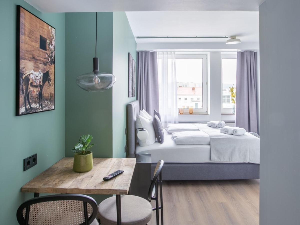 Limehome Saarbruecken Berliner Promenade Экстерьер фото