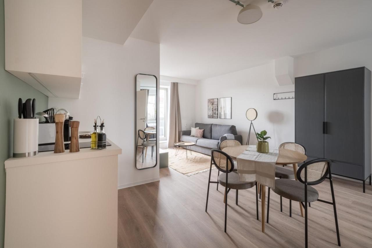 Limehome Saarbruecken Berliner Promenade Экстерьер фото