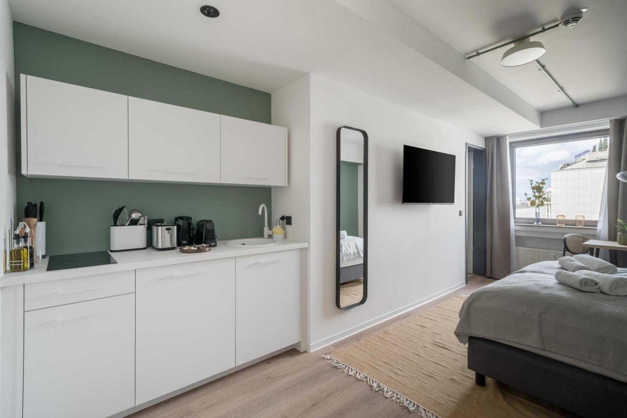 Limehome Saarbruecken Berliner Promenade Номер фото