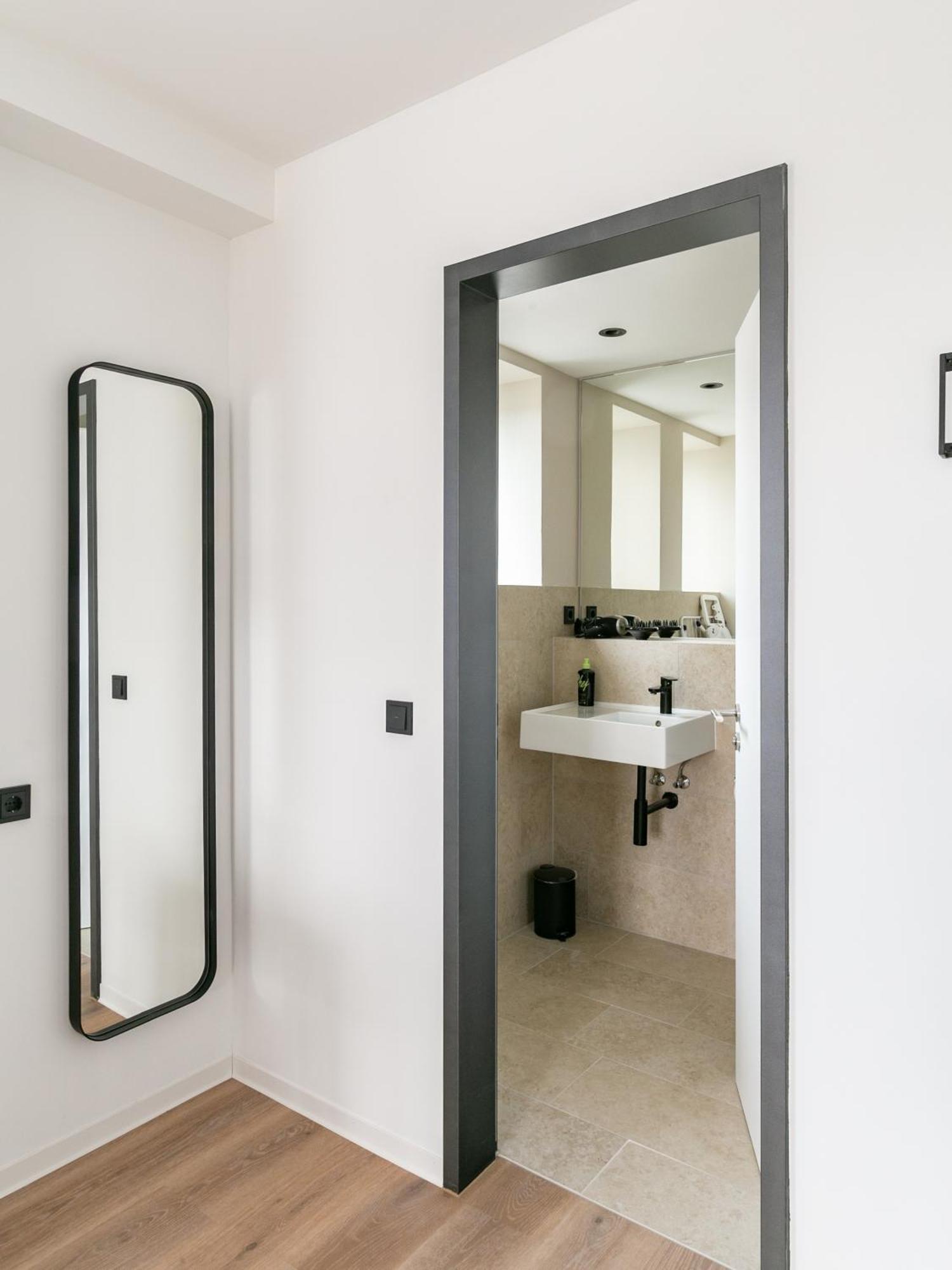 Limehome Saarbruecken Berliner Promenade Номер фото